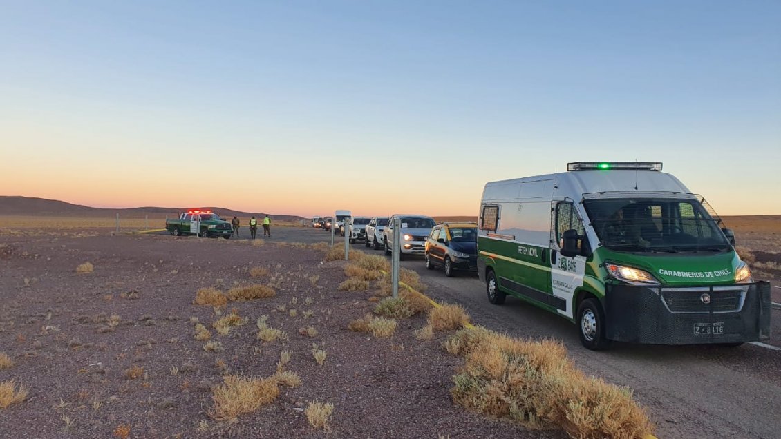 Partió masivo retorno de bolivianos albergados en Calama