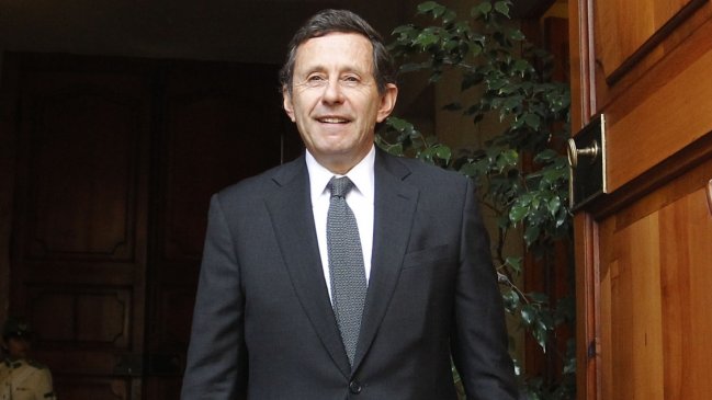 De Gregorio: No hay que gastar todo, pero no podemos seguir con la política del goteo