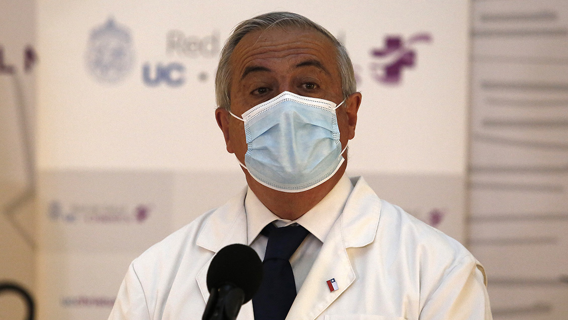 Mañalich: Ejercicios epidemiológicos se han derrumbado como castillo de naipes