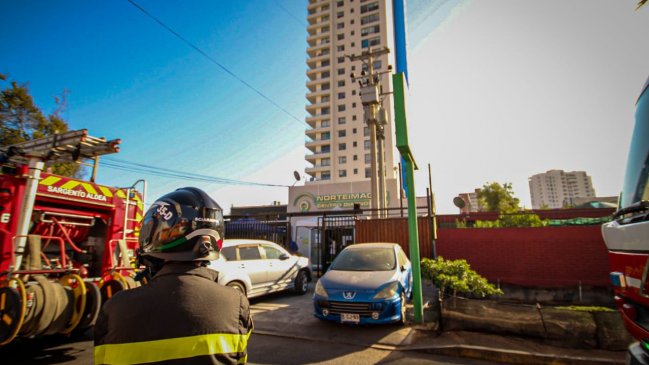 Fuga de helio en centro médico movilizó a bomberos en Iquique  