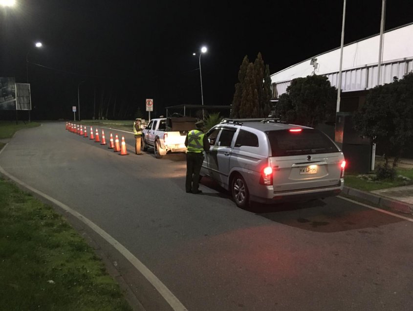 Ñuble: Detienen a cinco personas que circulaban por la Ruta 5 infringiendo el toque de queda