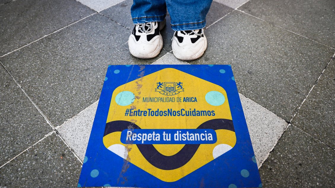 Este viernes comienza a regir en Arica ordenanza de distanciamiento físico en filas de espera