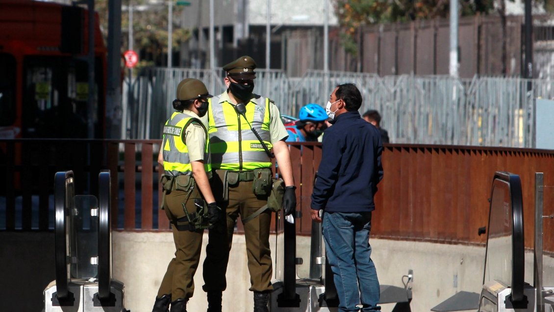 Estudio comprobó alta movilidad en comunas de menores ingresos durante cuarentena