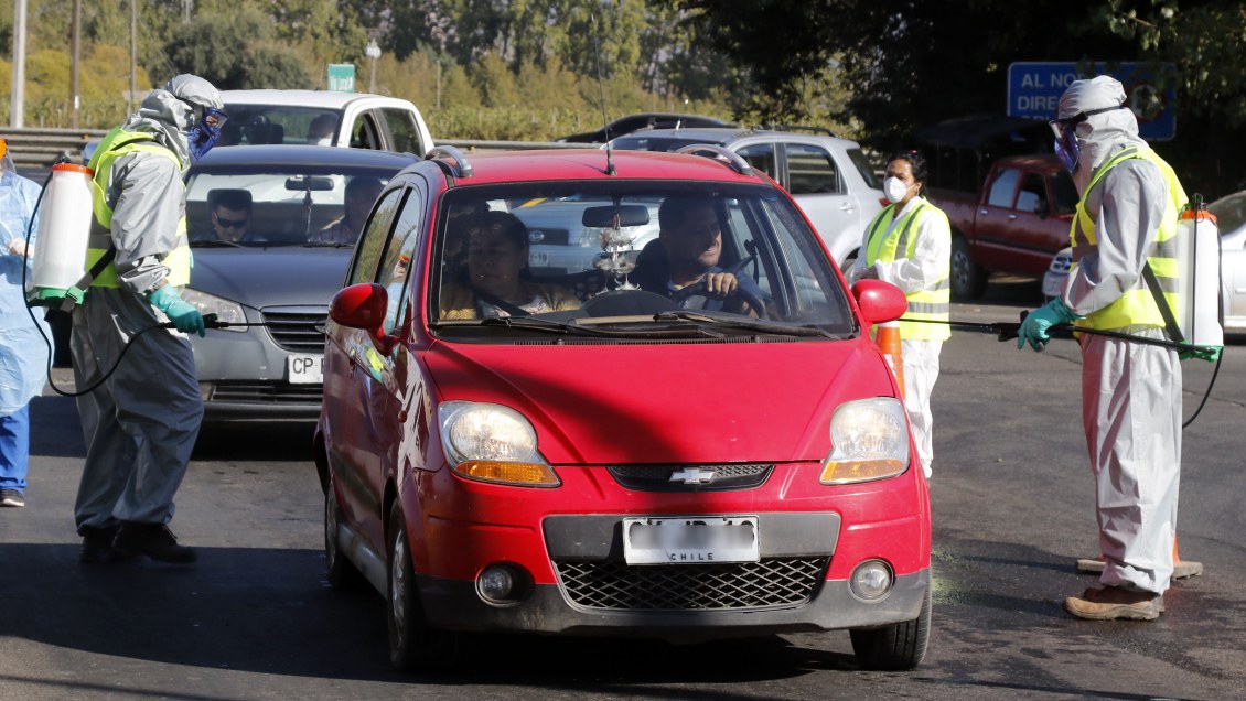 La Araucanía mantendrá los controles sanitarios para evitar llegada de turistas