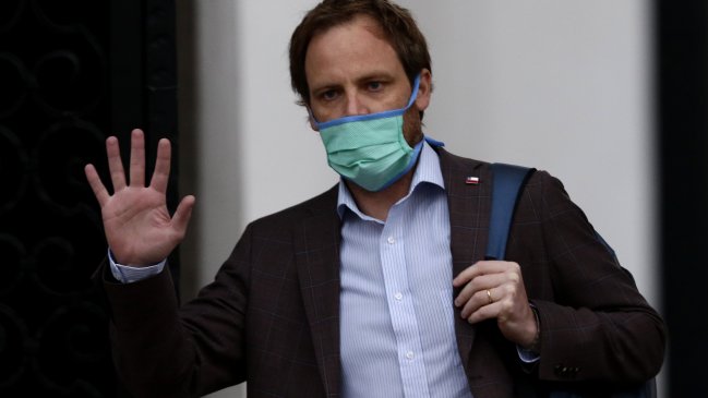 Sorpresivo regreso de Zúñiga: Subsecretario dijo que dio negativo para Covid-19