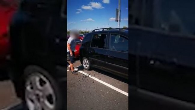 Héroe anónimo: Rompió la ventana de un auto y salvó a perrito