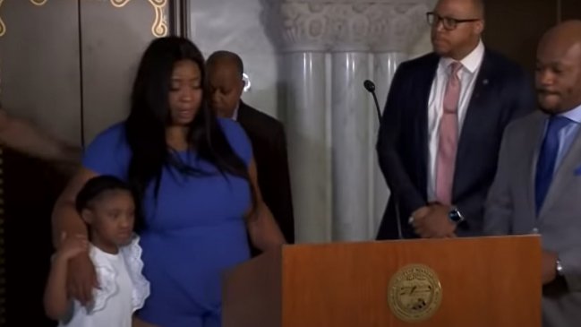 Mamá de la hija de George Floyd rompió el silencio: 