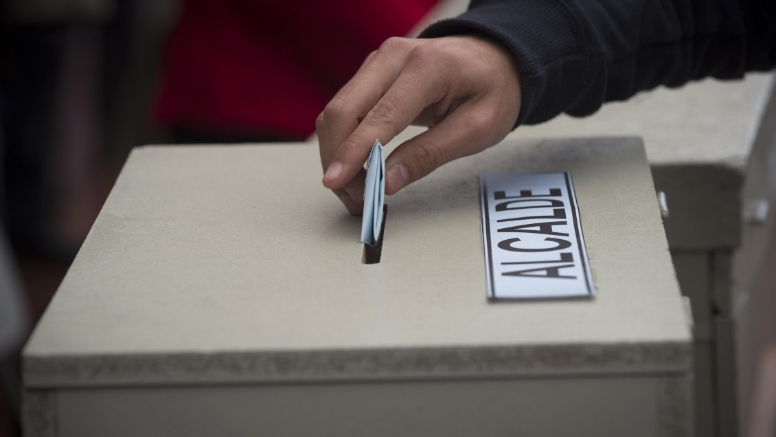 Casi un centenar de alcaldes no podrá repostular tras despacho de límite a reelección