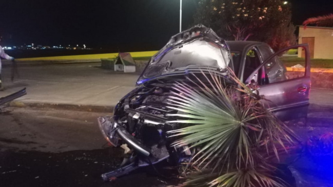 Choque y posterior volcamiento dejó un lesionado en Antofagasta