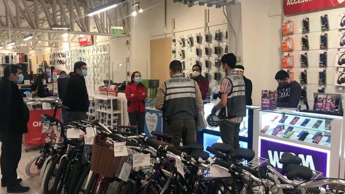 Inician sumario sanitario contra tienda Abcdin en Chillán por incumplir protocolos Covid-19