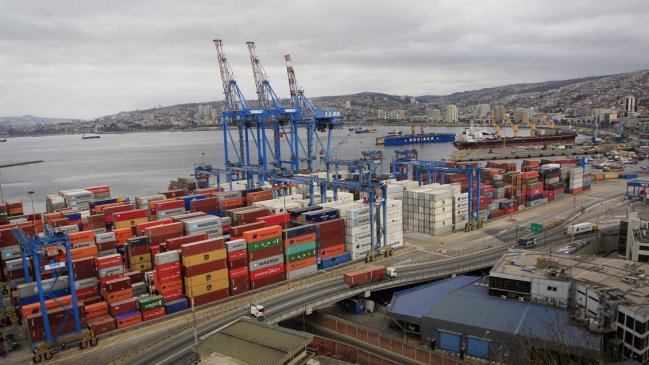Intercambio comercial de Chile cayó 27,8% en mayo, el peor dato desde 2009