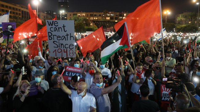 Multitudinaria protesta en Tel Aviv contra anexión israelí de Cisjordania