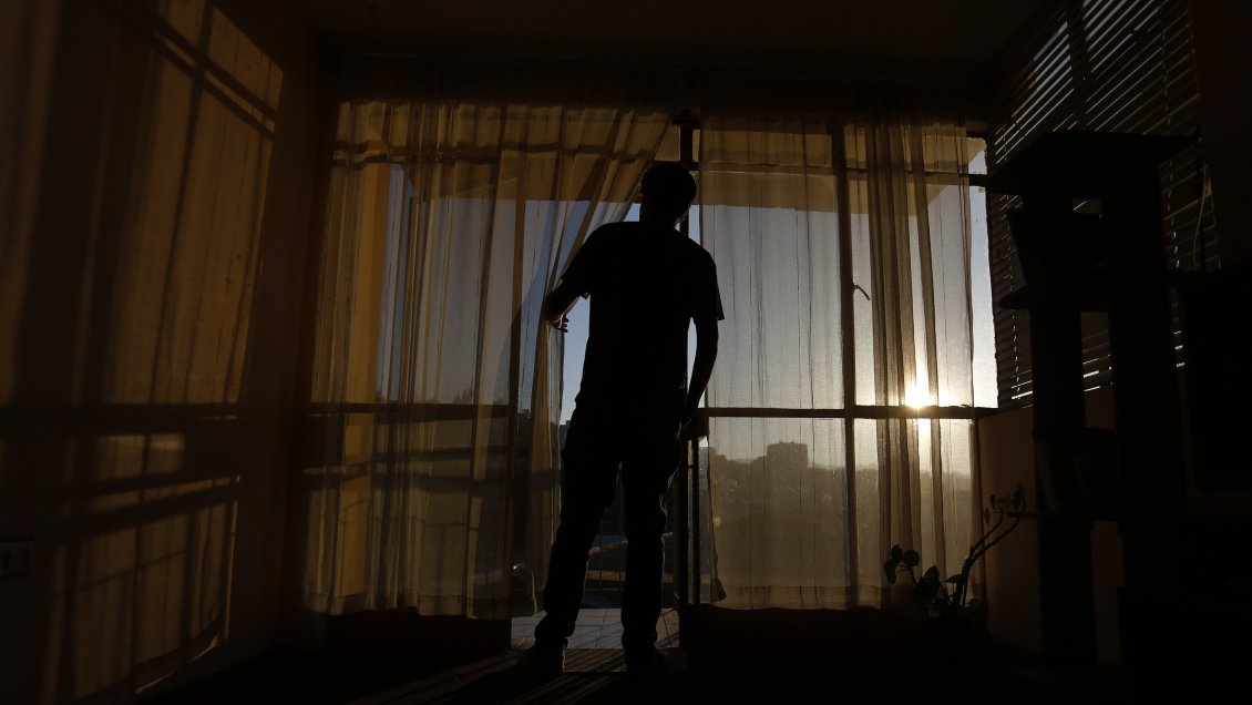 Sochimi: Los esfuerzos en hospitales son inútiles si no se respeta la cuarentena