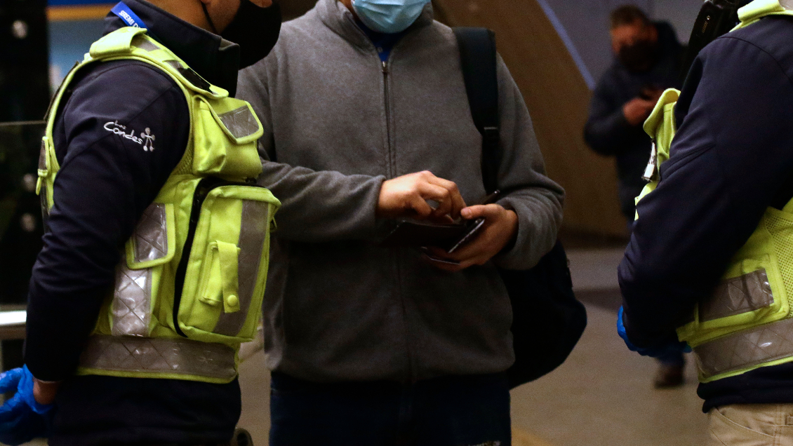 Fiestas en Las Condes: La última jornada se cursaron tres sumarios sanitarios