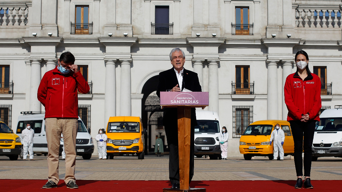 Gobierno anunció convenio con furgones escolares para trasladar a pacientes a residencias sanitarias