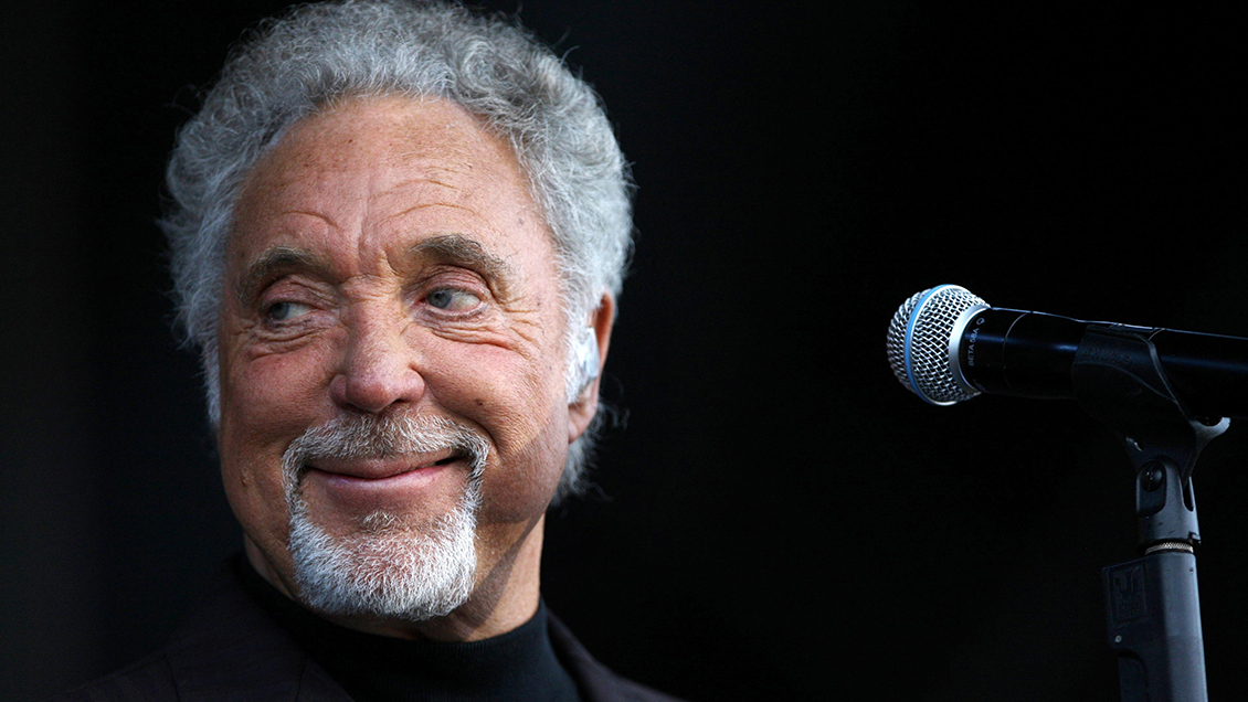 Cinco himnos para festejar los 80 años de Tom Jones