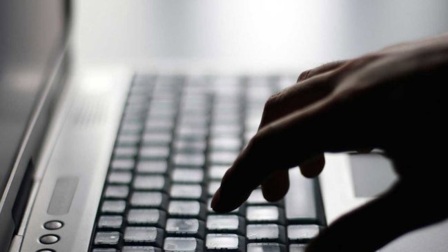 Puerto Aysén: Niña de ocho años fue víctima de ciberacoso sexual desde el extranjero