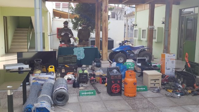 Carabineros detiene a seis sujetos acusados de participar en 19 robos en O'Higgins
