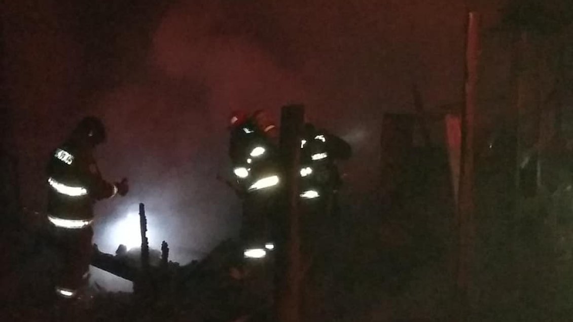 Incendio consumió una vivienda en Pichilemu
