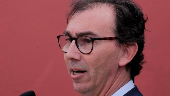 Mineduc estima que 80 mil escolares podrían dejar sus estudios por la pandemia