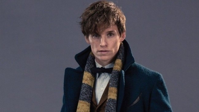 Eddie Redmayne también criticó dichos de J.K. Rowling
