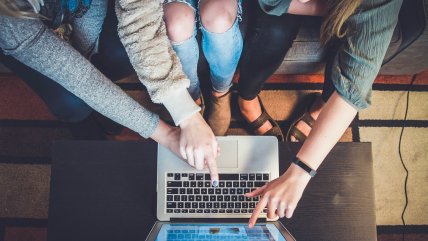 Ofrecen cursos gratis con capacitaciones online