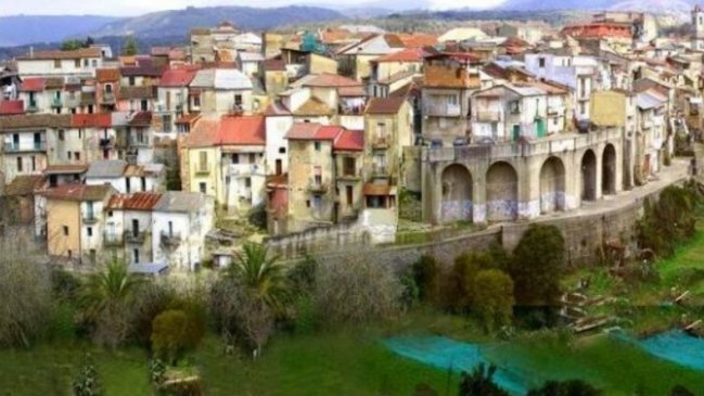 Ciudad italiana vende casas antiguas a menos de 900 pesos chilenos