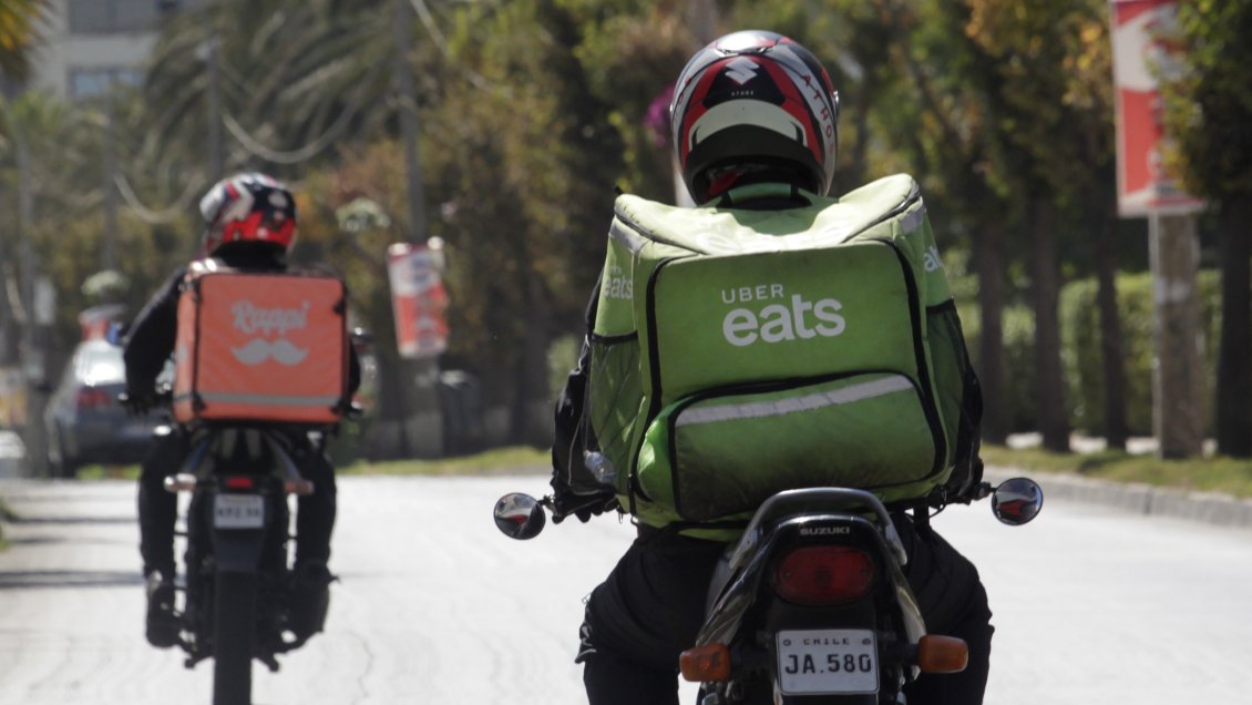 Repartidores de apps denuncian aumento de robos en la pandemia