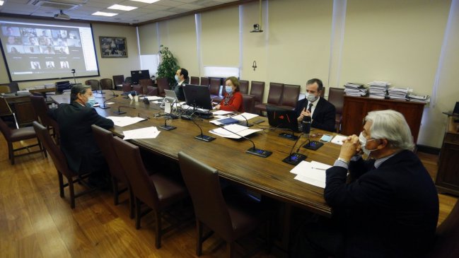 Comisión de Hacienda de la Cámara despachó a la Sala el Ingreso Familiar de Emergencia