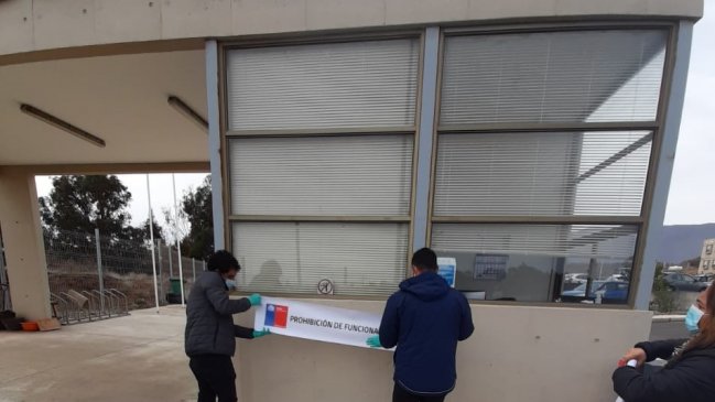 Autoridad prohibió funcionamiento de establecimiento que realizaba clases presenciales en Los Vilos