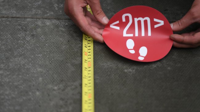 Reino Unido concluirá revisión de la regla de los 2 metros 