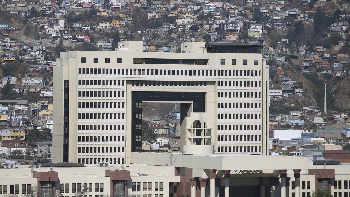 Congreso rechazó comisión anunciada por el Presidente para regular admisibilidad de proyectos