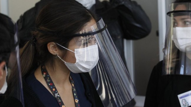 Ñuble: 47 funcionarios de la salud entre casos activos y un centenar en cuarentena por Covid