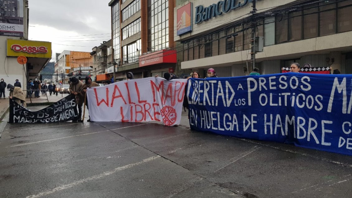Organizaciones indígenas de Malleco marcharon en apoyo a presos en huelga de hambre