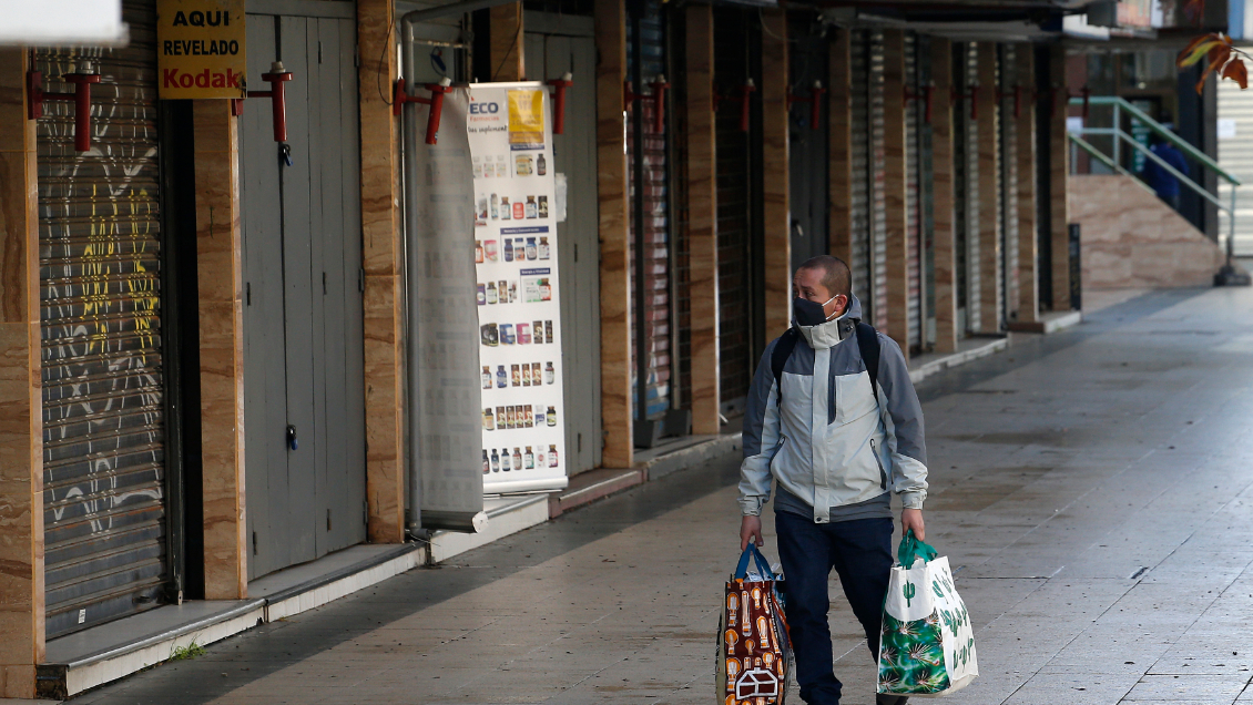 Ventas del comercio retroceden un 42,2 por ciento durante mayo