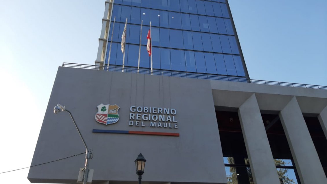 Molestia y resignación de alcaldes por tres semanas sin intendente titular en el Maule