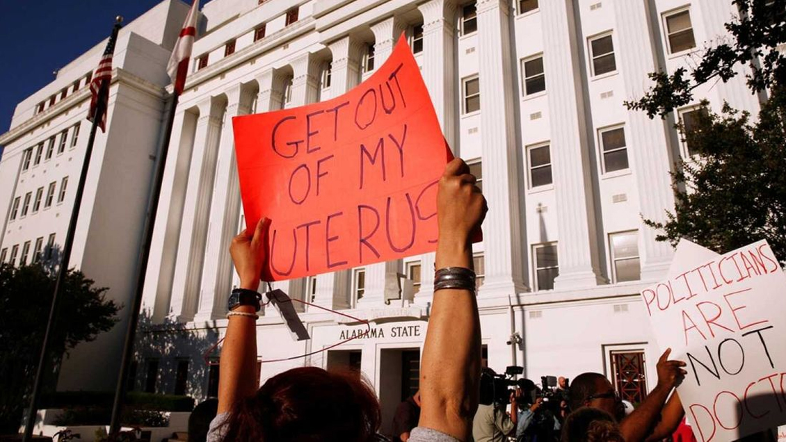 Corte Suprema de EEUU dio una victoria clave a los defensores del derecho a abortar