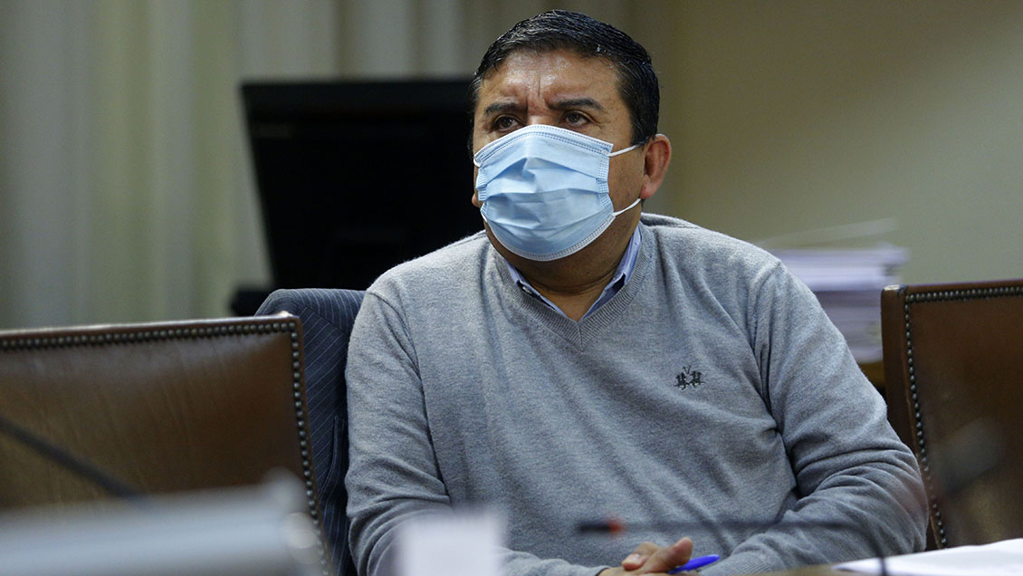 Detienen a diputado por transitar sin permiso en cuarentena