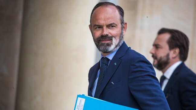 Renunció el primer ministro de Francia y Macron prepara remodelación de su Gobierno