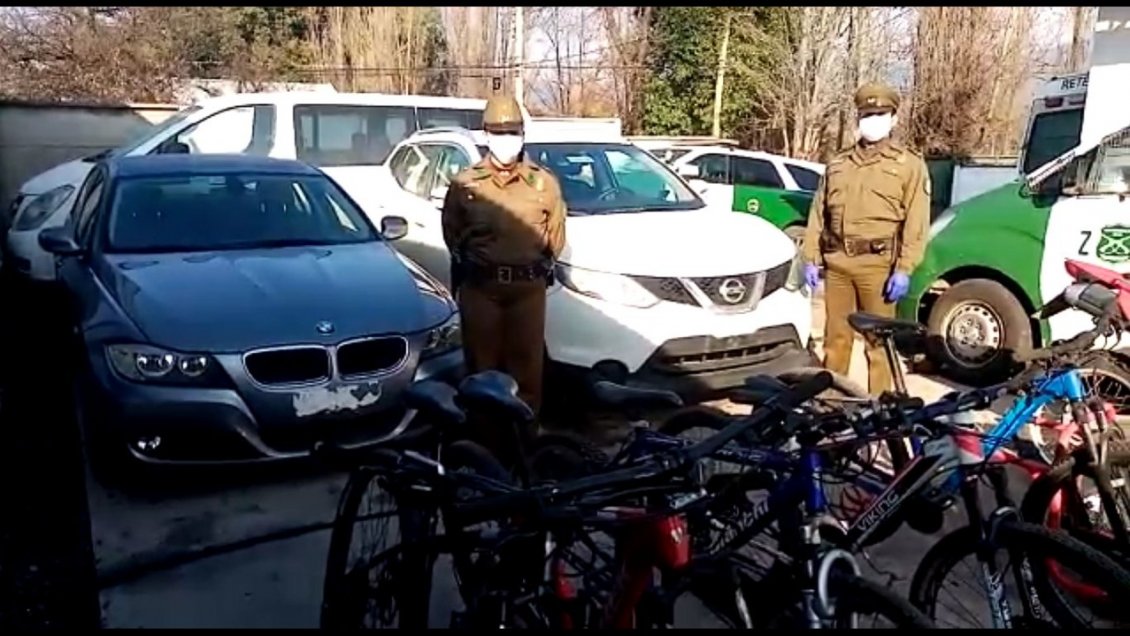 Incautan vehículos, armas, municiones y droga desde un domicilio en Renaico