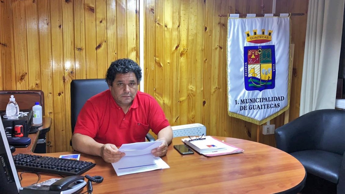 Alcalde de Guaitecas denunció persecución política por parte de la Intendenta de Aysén