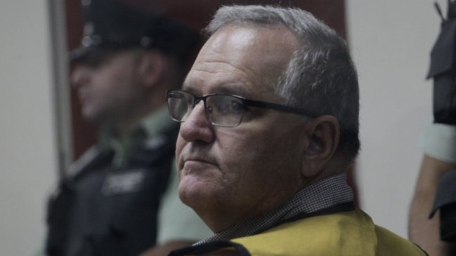 Defensa de John Cobin asegura que dio positivo a Covid-19