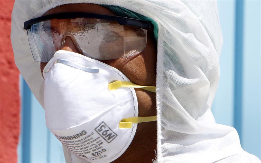 Casos confirmados de Covid-19 han bajado 31 % en últimas dos semanas