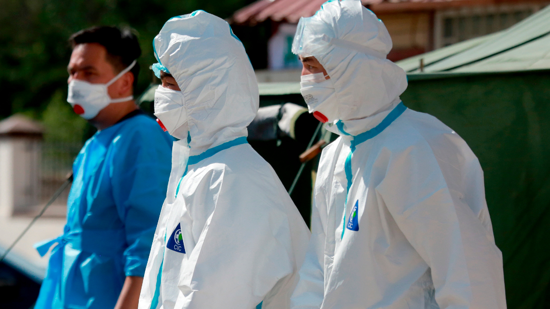 Científicos alertan sobre expansión aérea del Covid-19 más allá de dos metros