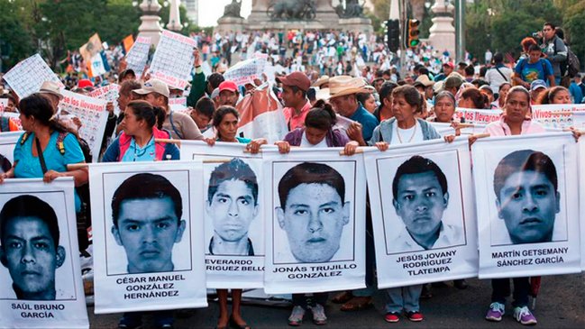 Autoridades identifican restos de uno de los 43 desaparecidos de Ayotzinapa