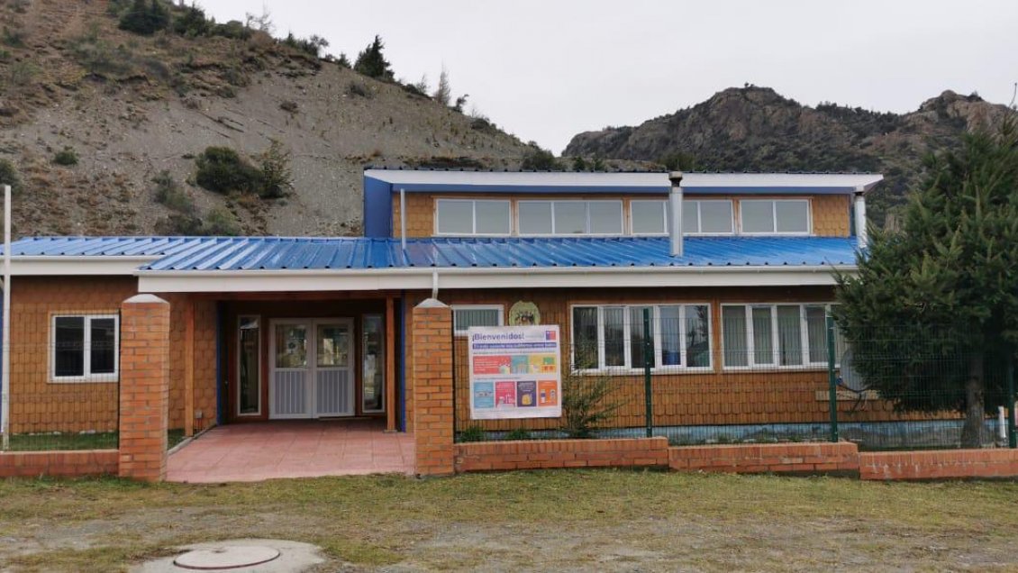 Aysén: Escuela rural de Puerto Sánchez regresó a clases