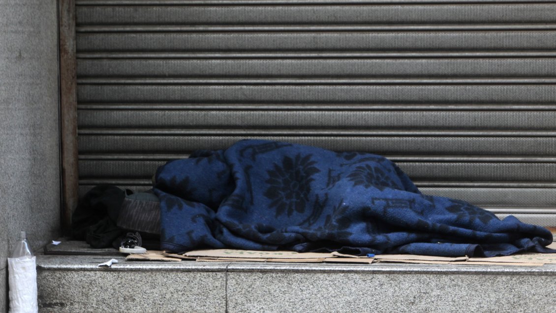 Iquique: Acusado de apuñalar a hombre en situación de calle quedó en prisión preventiva