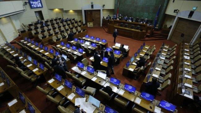 Gobierno ingresó vetos a proyectos de servicios básicos y protección a la infancia