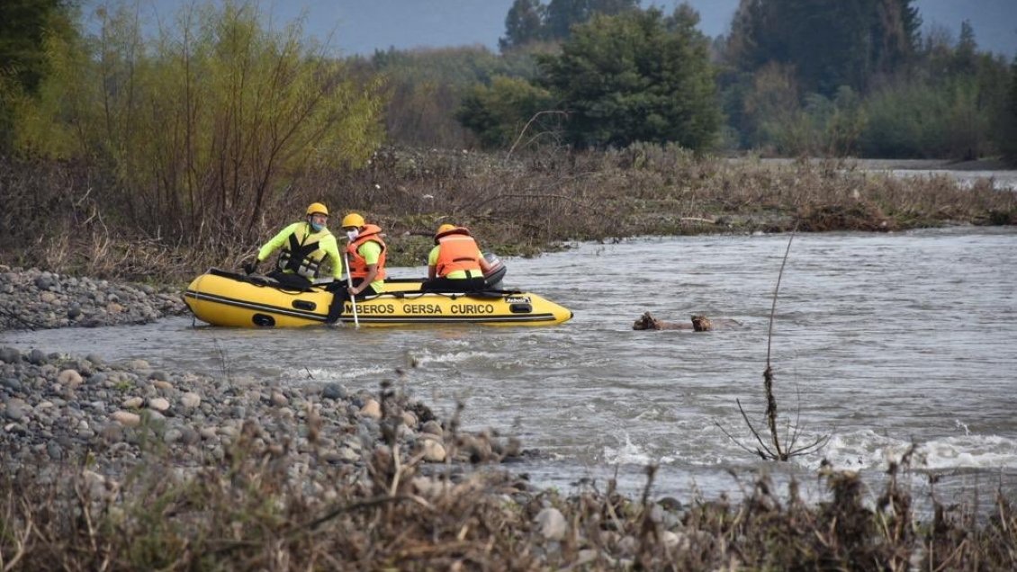 Confesión de detenido permitió encontrar cuerpo de persona en Río Mataquito