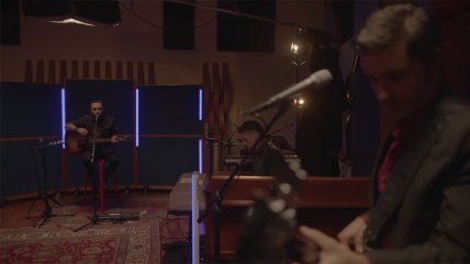   Lucybell estrena nueva versión de 